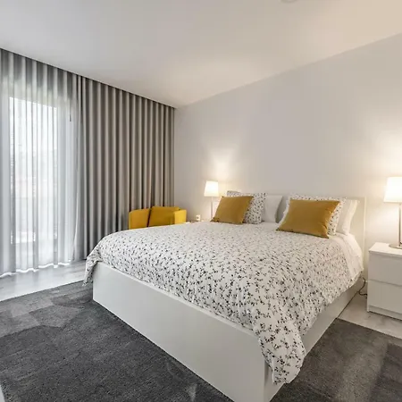 Casa de Férias Longra Family & *