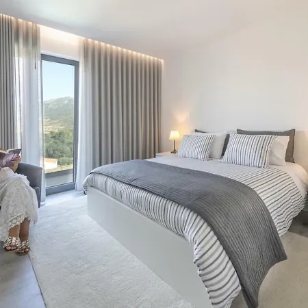 Longra Family & * Barcel