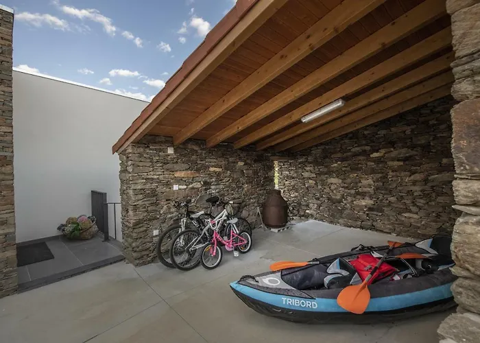 Longra Family & * Barcel