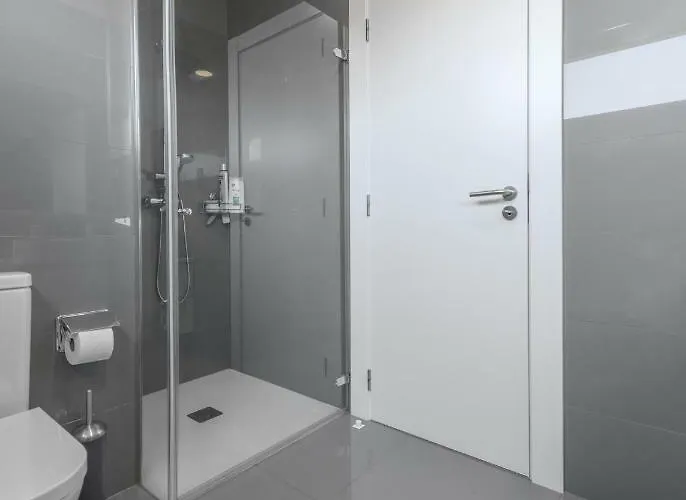 Longra Family & Hébergement de vacances *