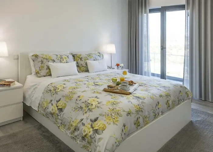 Longra Family & * Barcel