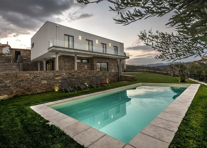 Longra Family & Barcel